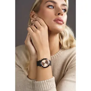 Relógio com bracelete de malha Marc Lauder Granada image-1