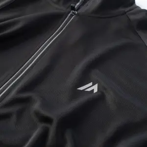 T-shirt Martes Essentials Surato image-3