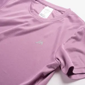 T-Shirt Martes Essentials Dillion image-4