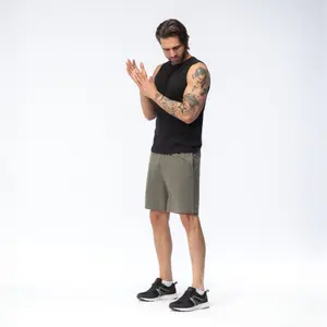 Short Martes Essentials Moen image-6