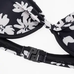Women's swimsuit top Martes Flori image-3