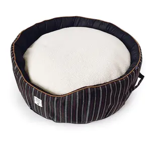 Round dog bed Martin Sellier image-0