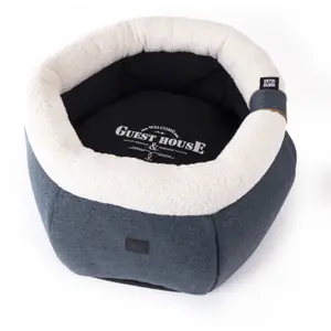 Dog bed Martin Sellier Haut Guest image-0