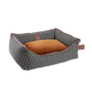 Basket for dogs and cats Martin Sellier image-1