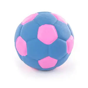 Pelota de fútbol para perro de látex Martin Sellier image-1