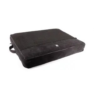 3010617-hundkudde-martin-sellier-master-svart