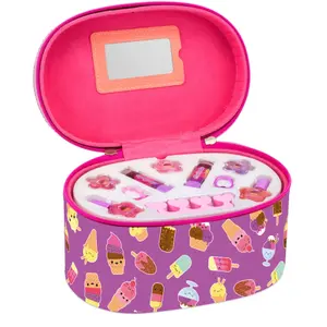 Makeup kit with ice motif Martinelia image-0