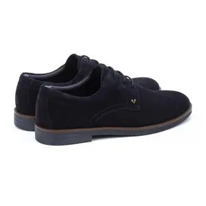 Derbie Martinelli Douglas image-2