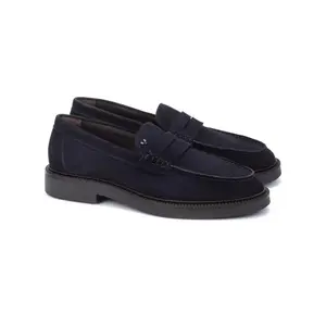 Derbie Martinelli Royston image-1