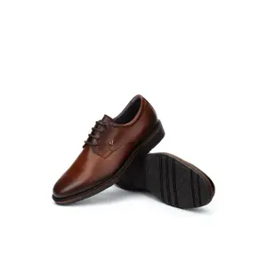 Derbie Martinelli Watford image-5