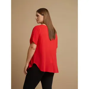 Women’s Crepe Top Mat Fashion image-3