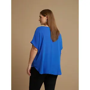 Women’s Crepe Top Mat Fashion image-3