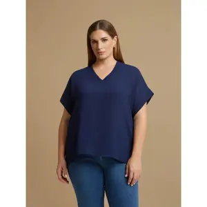 Women’s V-neck blouse Mat Fashion Essential image-1