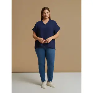 Women’s V-neck blouse Mat Fashion Essential image-2