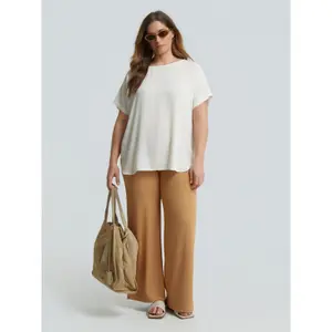 Women’s Crepe Top Mat Fashion image-1