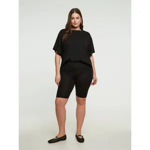 Short em viscose mulher Mat Fashion Basic image-1