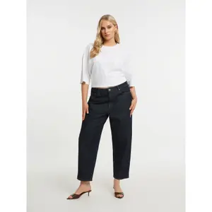 Women's Tapered 7/8 Jeans Mat Fashion image-2