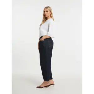 Women's Tapered 7/8 Jeans Mat Fashion image-3