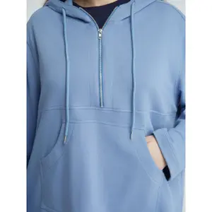 Women's Zip-Up Hoodie with Kangaroo Pocket Mat Fashion image-4