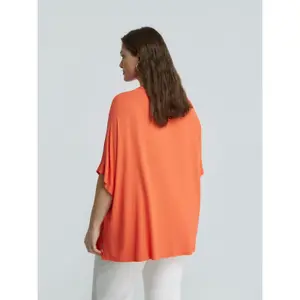Women's viscose T-shirt Mat Fashion image-3