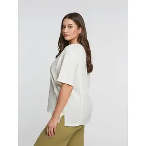 Sewing Detail T-shirt Women Mat Fashion image-4