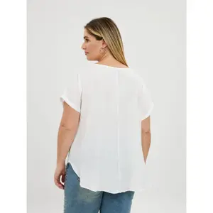 Women's Round Neck Top Mat Fashion image-2