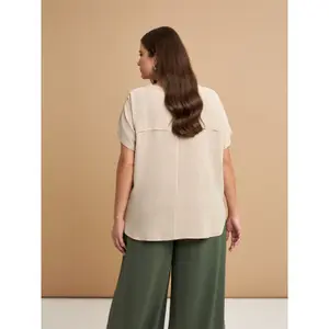 Women's Round Neck Crepe T-Shirt Mat Fashion image-3
