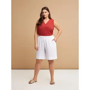Women's Crepe Bermuda Shorts Mat Fashion image-1