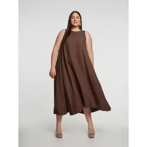 Robe sans manches ceinturée mulher Mat Fashion image-2