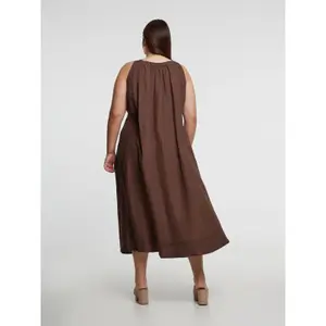 Robe sans manches ceinturée mulher Mat Fashion image-3