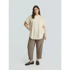 Woman's shirt Mat Fashion Charismatic image-2