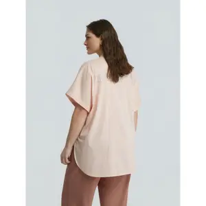 Woman's shirt Mat Fashion Charismatic image-3