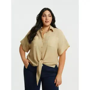 Women's Pocketed Panel Shirt with Front Tie Mat Fashion image-1