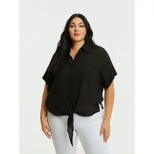 Women's Pocketed Panel Shirt with Front Tie Mat Fashion image-1