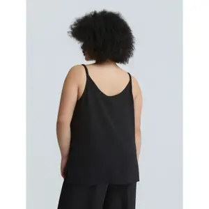 Women’s Ornate V-Neck Top Mat Fashion image-3