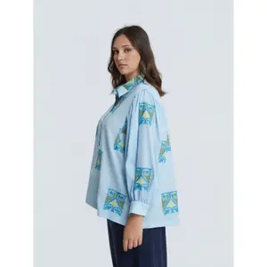 Women's Long Sleeve Shirt with Pearlescent Buttons Mat Fashion image-3