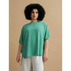 Women's Deep Back Crepe Blouse Mat Fashion image-1
