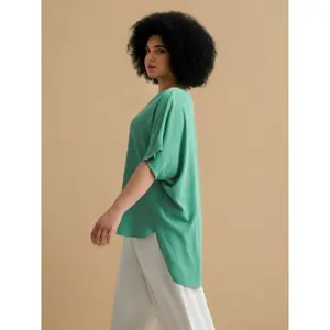 Women's Deep Back Crepe Blouse Mat Fashion image-4