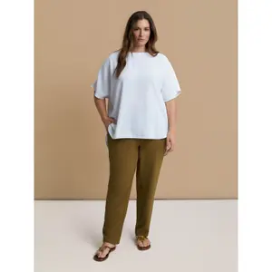 Women's Deep Back Crepe Blouse Mat Fashion image-1
