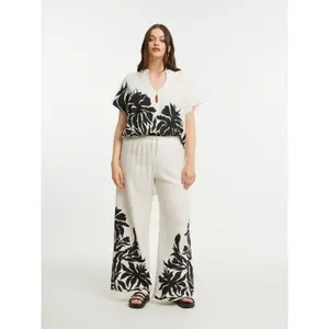 Pantalon large fleuri en lin mélangé femme Mat Fashion image-1
