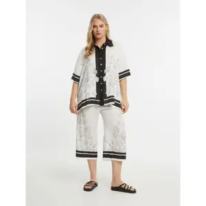 Chemise imprimé floral en satin femme Mat Fashion image-4