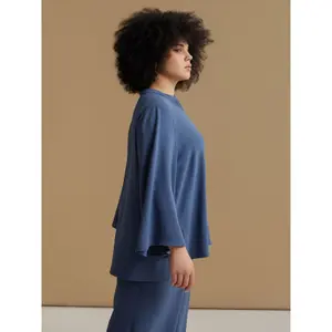 Women's V-Neck Crepe Blouse Mat Fashion Airwashed image-4
