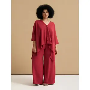 Women's V-Neck Crepe Blouse with Dipped Sides Mat Fashion Airwashed image-1