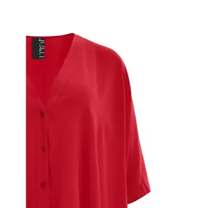 Women's V-Neck Crepe Blouse with Dipped Sides Mat Fashion Airwashed image-1