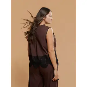 Woman's sleeveless shirt Mat Fashion image-3