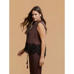 Woman's sleeveless shirt Mat Fashion image-4