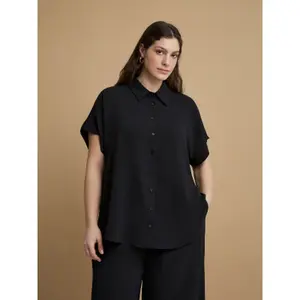 Round Hem Crepe Blouse Women Mat Fashion image-1