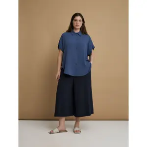 Round Hem Crepe Blouse Women Mat Fashion image-2