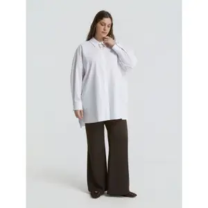 Women's Long Sleeve Shirt with Decorative Chain Mat Fashion image-2
