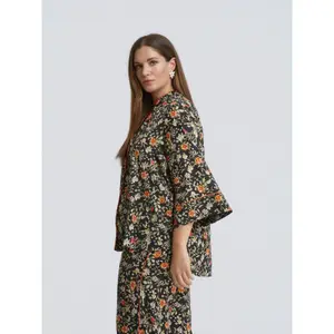 Long Sleeve Floral Print Women's Shirt Mat Fashion image-4